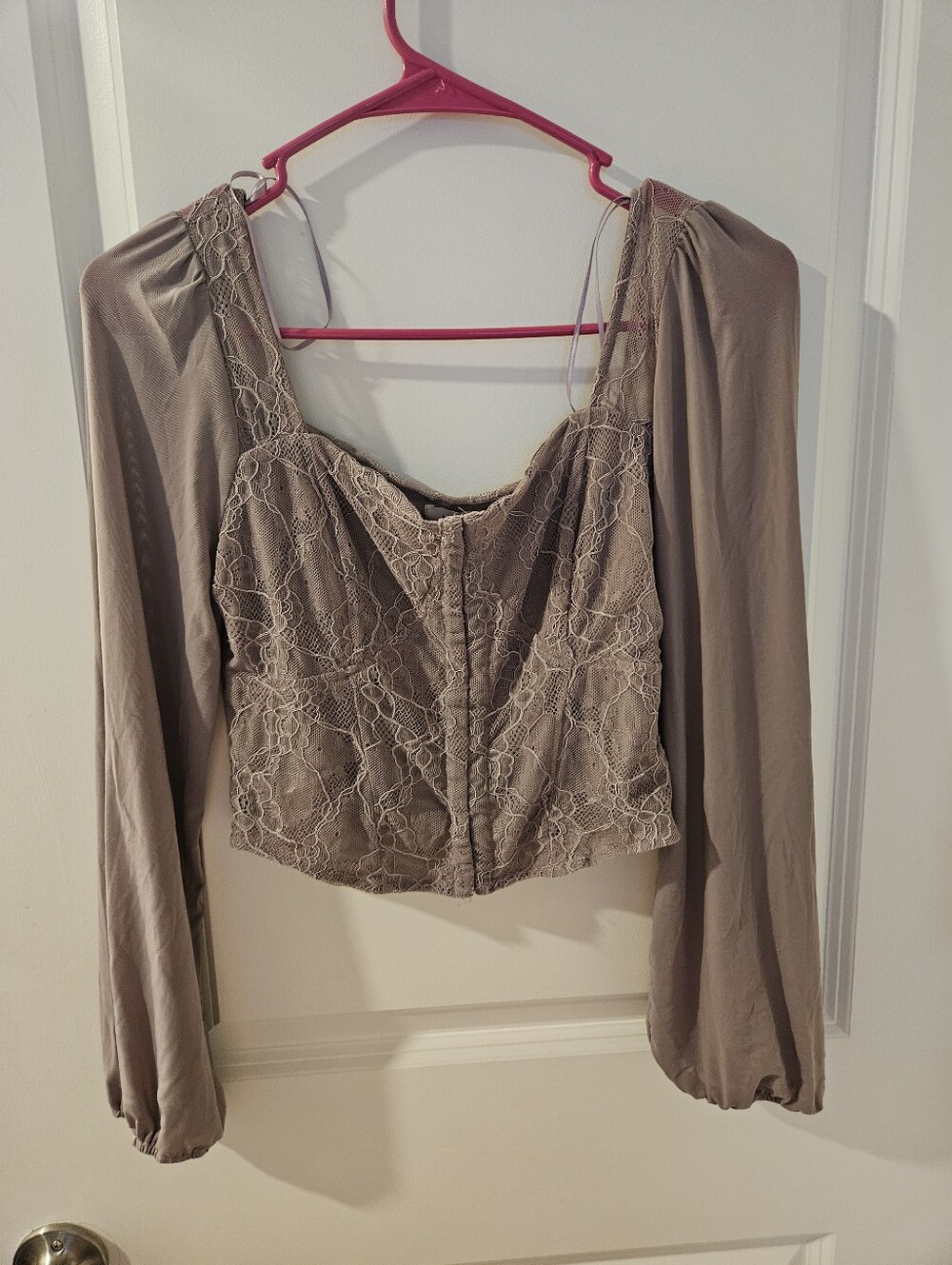 Lace-Front Long Sleeve Crop Top in Lavender